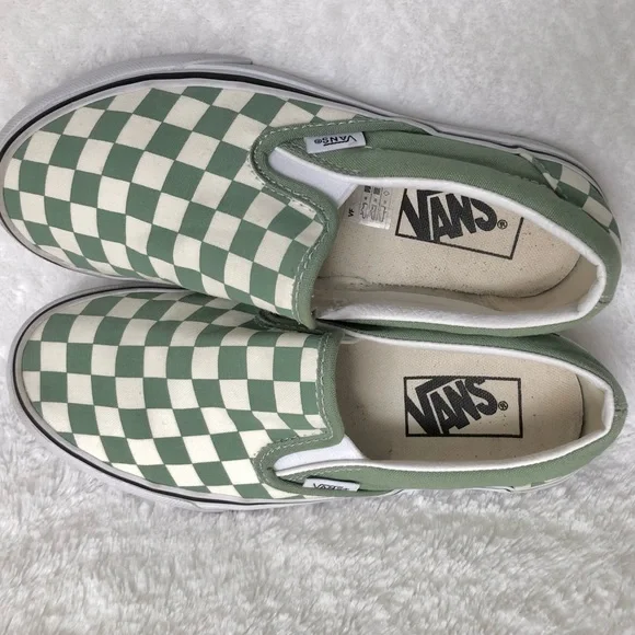 Vans Classic Slip On Unisex Shoes - Picture 7 of 12